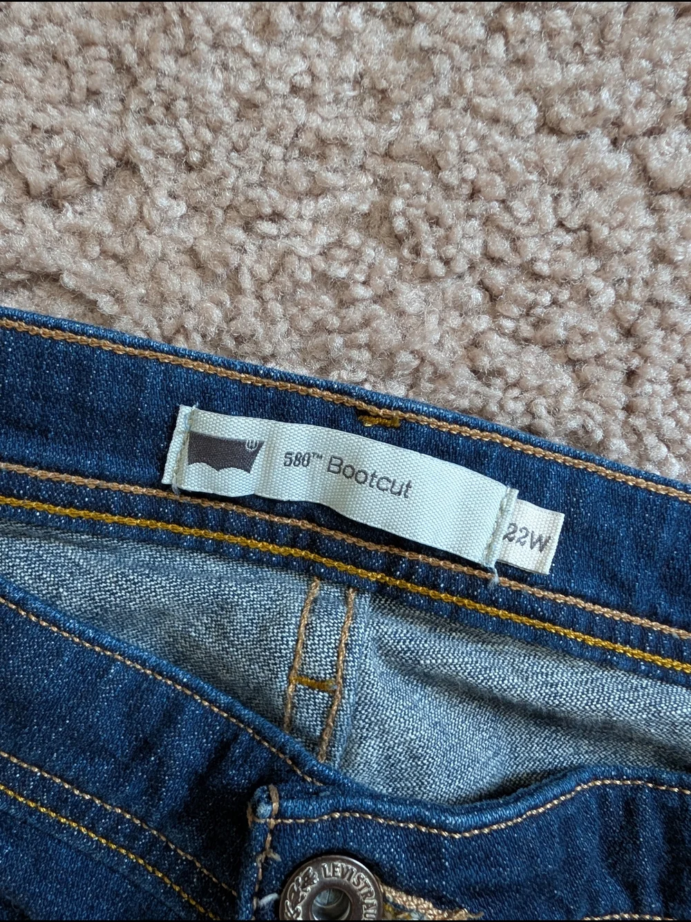 Levis wardrobe no versatile